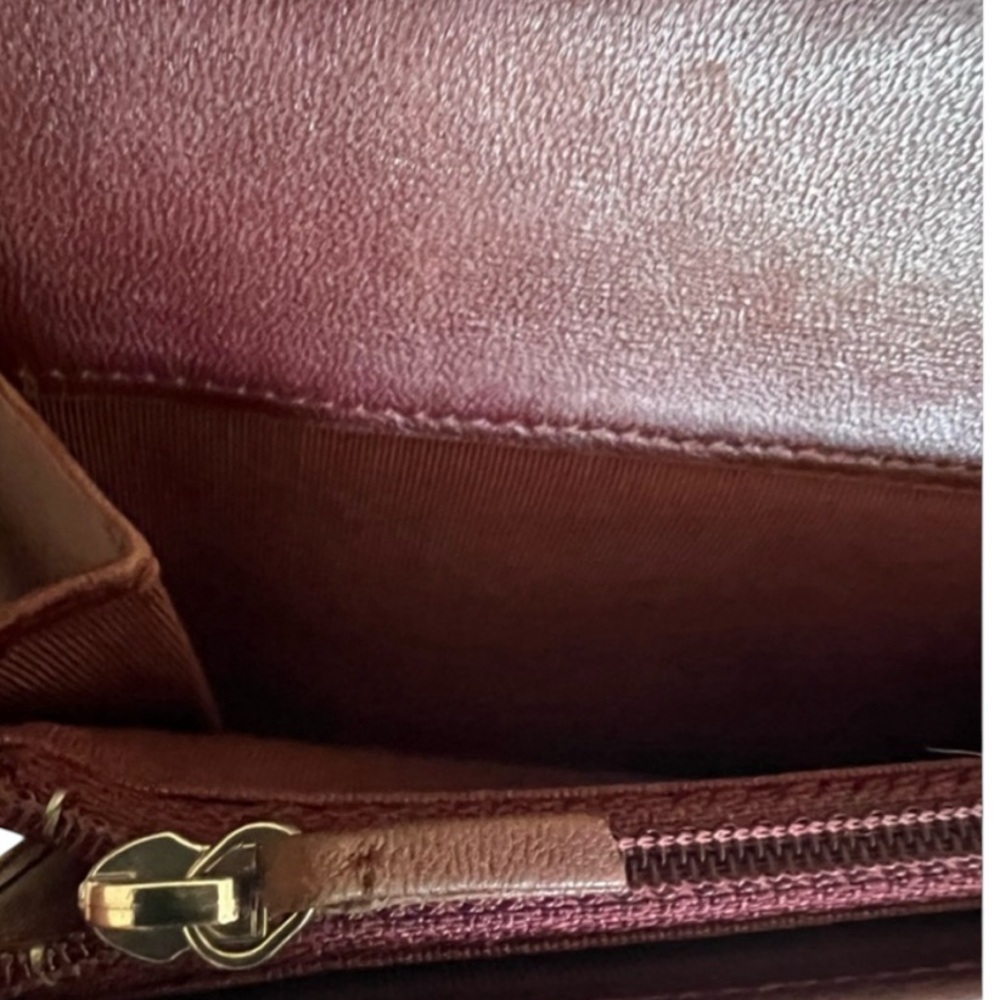 CHANEL Quilted Caviar Trifold Classic Flap Wallet - Picture 4 of 13